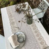 Classic Jacquard Linen Runner with Lace