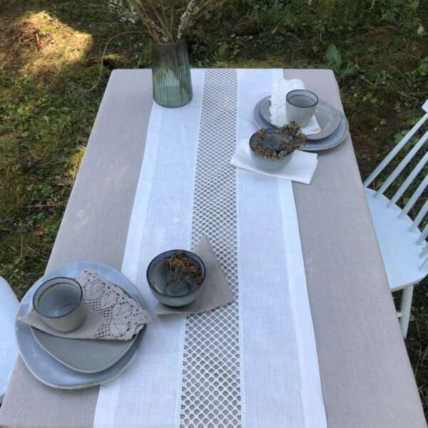 Classic White Linen Runner with Lace in the Middle Classic White Linen Runner with Lace in the Middle