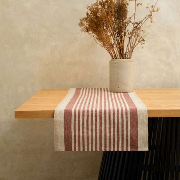 RED THIN STRIPES RUSTIC LINEN RUNNER RED THIN STRIPES RUSTIC LINEN RUNNER