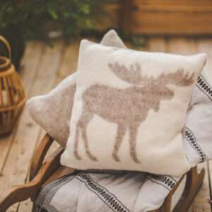 BEIGE MOOSE WOOL CUSHION COVER