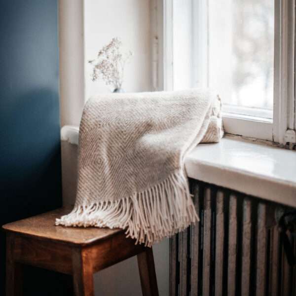 Wool Throw with Fringes “Beige Rombs”