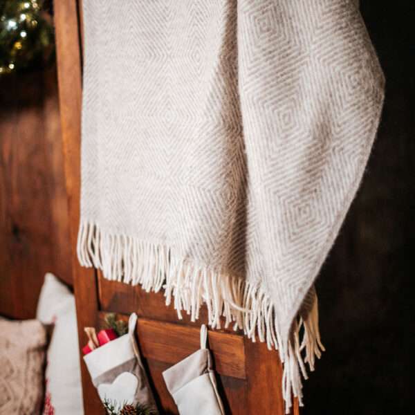 Wool Throw with Fringes “Beige Rombs” Wool Throw with Fringes “Beige Rombs”