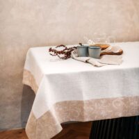 Classic White Linen Tablecloth With Fieldflower Border