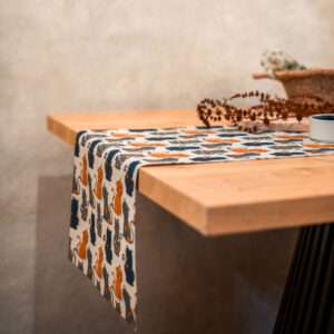 COLORFUL CATS LINEN RUNNER