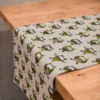 GREEN OWLS LINEN RUNNER