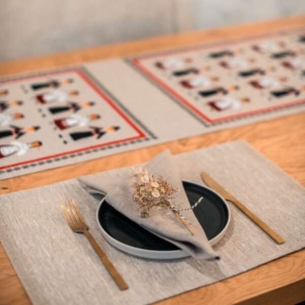 Classic Natural Beige Rustic Linen Placemat Classic Natural Beige Rustic Linen Placemat