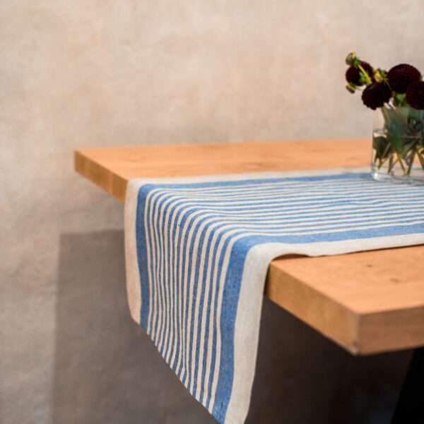 BLUE THIN STRIPES RUSTIC LINEN RUNNER BLUE THIN STRIPES RUSTIC LINEN RUNNER