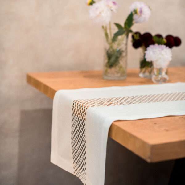 Classic White Linen Runner with Lace in the Middle Classic White Linen Runner with Lace in the Middle