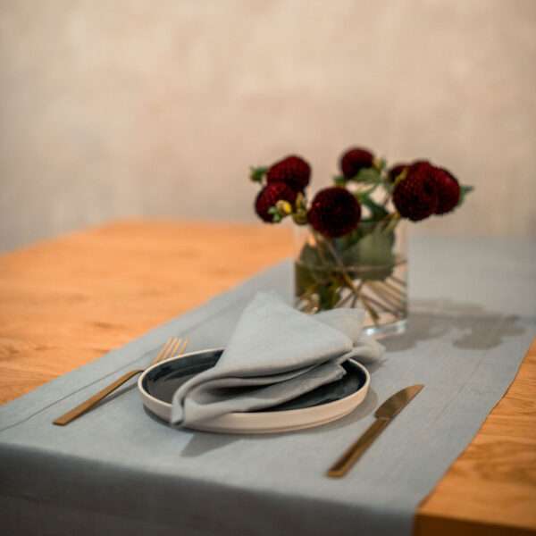 Classic Lilac Linen Runner Classic Lilac Linen Runner