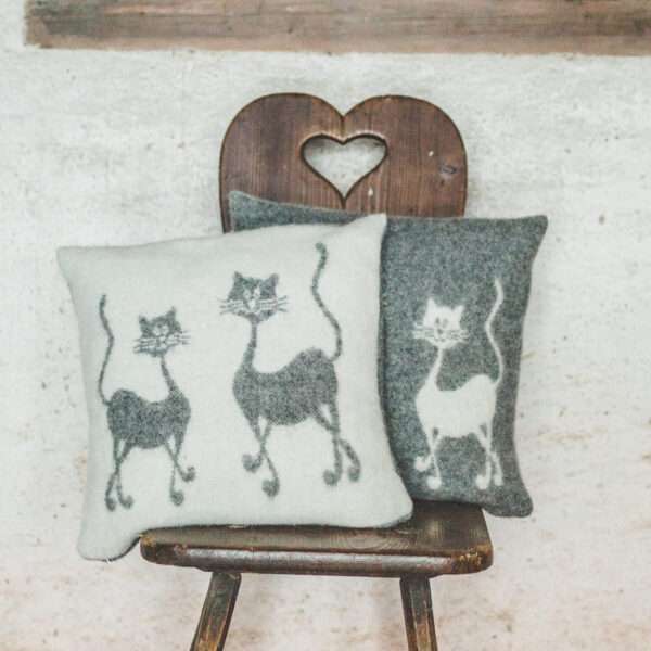GREY CATS WOOL CUSHION COVER GREY CATS WOOL CUSHION COVER