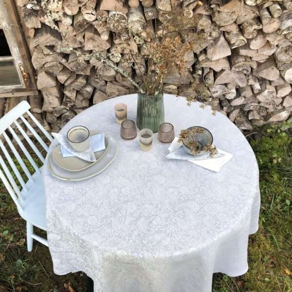 Light Blue Paisley Round Linen Tablecloth Light Blue Paisley Round Linen Tablecloth