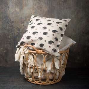 Linen pillow case in hedgehog pattern