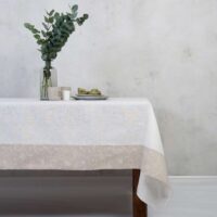 CLASSIC WHITE LINEN TABLECLOTH WITH FIELDFLOWER BORDER