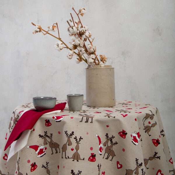 CHRISTMAS REINDEER ROUND LINEN TABLECLOTH CHRISTMAS REINDEER ROUND LINEN TABLECLOTH