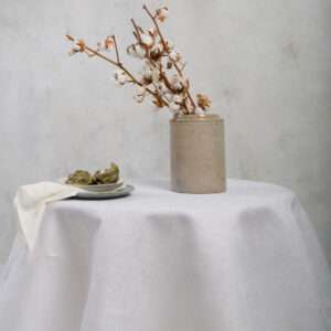 WHITE FLOWER ORNAMENTS ROUND LINEN TABLECLOTH