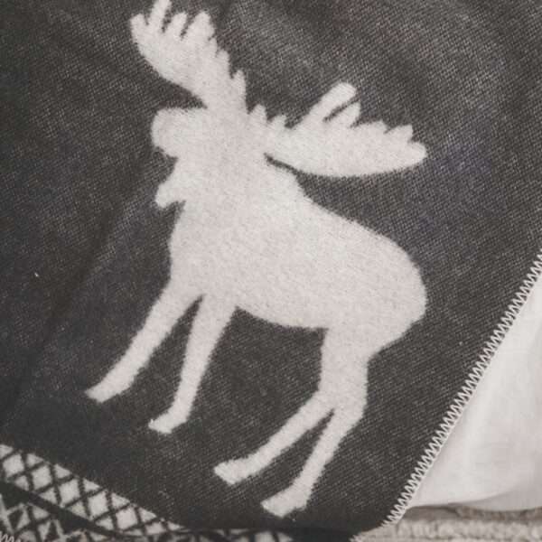 Wool blanket throw - black moose Wool blanket throw - black moose