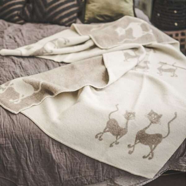 Wool blanket throw - beige cats Wool blanket throw - beige cats