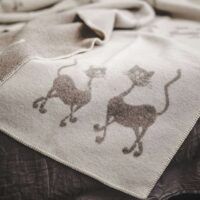 Wool blanket throw - beige cats