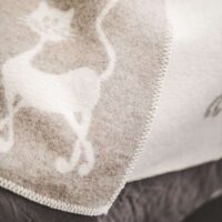 Wool blanket throw - beige cats