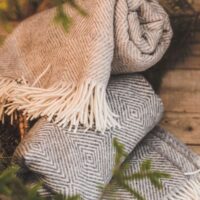 Wool Throw with Fringes "Beige Rombs"