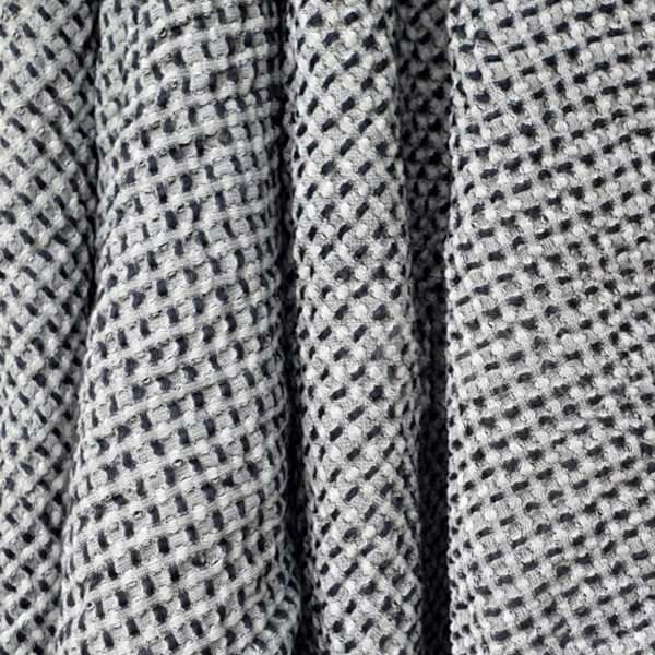 Half-linen Waffle Towel With Black And White Squares Half-linen Waffle Towel With Black And White Squares