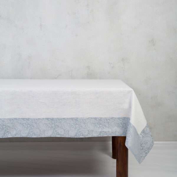 CLASSIC WHITE LINEN TABLECLOTH WITH LIGHT BLUE PAISLEY BORDER