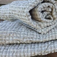 Half-linen Waffle Towel With Beige And White Squares